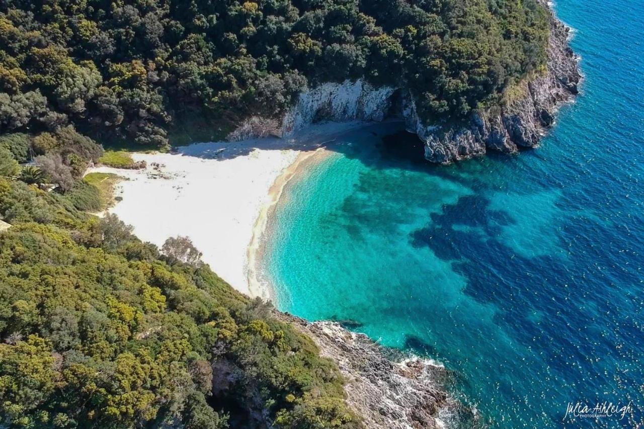 La Maisonette House In The Heart Of Liapades Close To Rovinia Beach & Paleokastritsa Exterior foto
